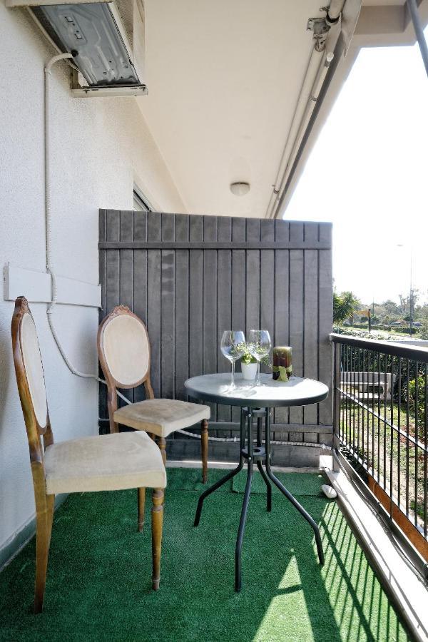 Glyfada Breeze Apartments Athens Exterior photo