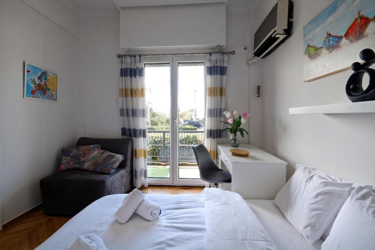 Glyfada Breeze Apartments Athens Exterior photo