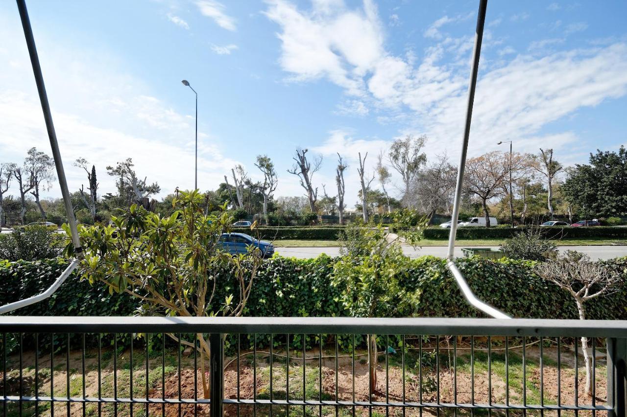 Glyfada Breeze Apartments Athens Exterior photo